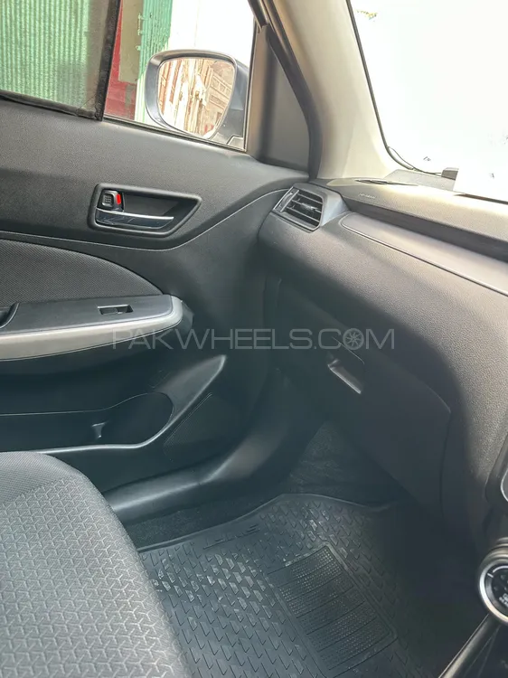 Suzuki Swift 2022 for Sale in Jhang Image-1