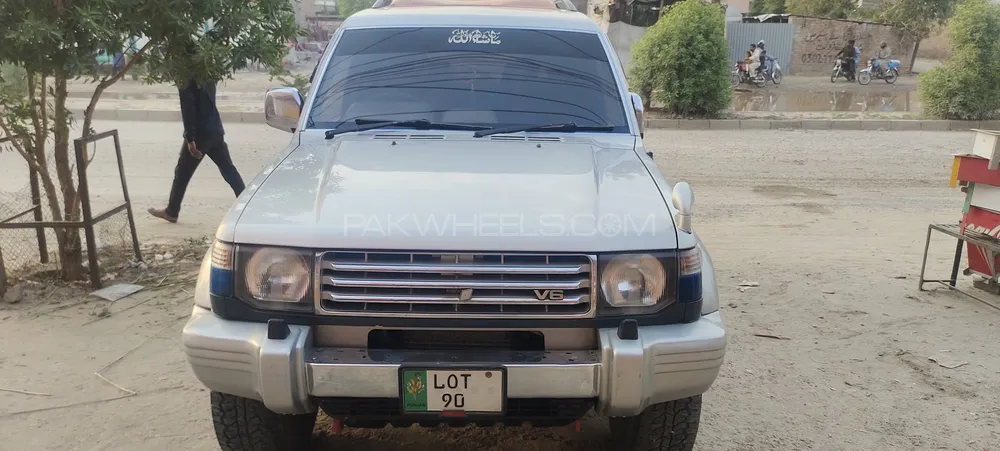 Mitsubishi Pajero 1993 for Sale in Bahawalpur Image-1