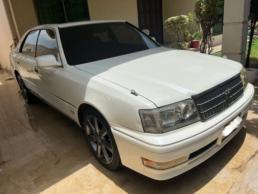 Toyota Crown Royal Saloon 1996 for sale in Karachi | PakWheels