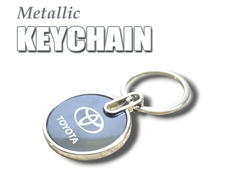 KeyChain For Toyota - Metal - Round Image-1