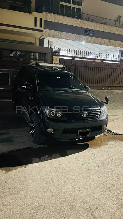 Toyota Hilux 2009 for Sale in Islamabad Image-1