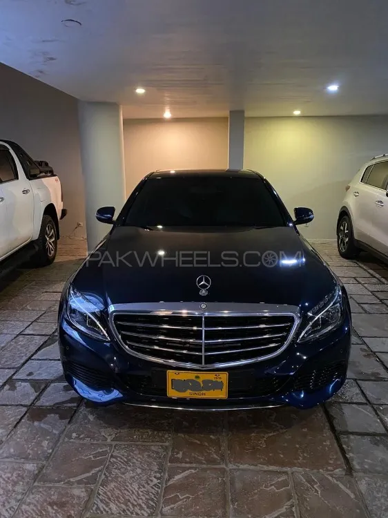 Mercedes Benz C Class 2016 for Sale in Karachi Image-1