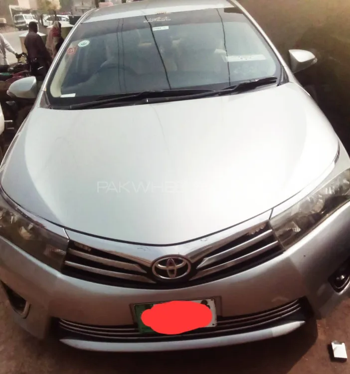 Toyota Corolla 2016 for Sale in Faisalabad Image-1