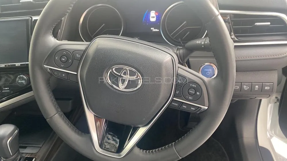 Toyota Camry 2018 for sale in Peshawar