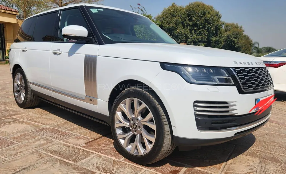 Range Rover Vogue 2019 for Sale in Islamabad Image-1