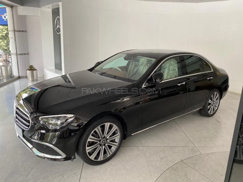Mercedes Benz E Class 2022 for Sale in Lahore Image-1