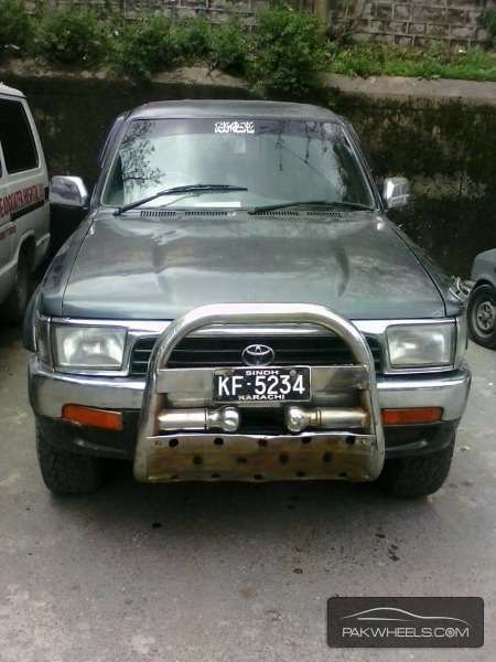 Toyota Hilux 1992 for Sale in Mansehra Image-1