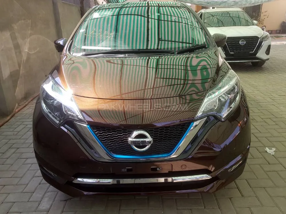 Nissan Note 2019 for Sale in Lahore Image-1