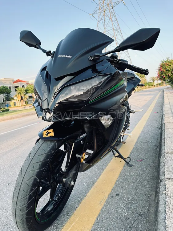 Kawasaki Ninja ZX300 2015 for Sale Image-1