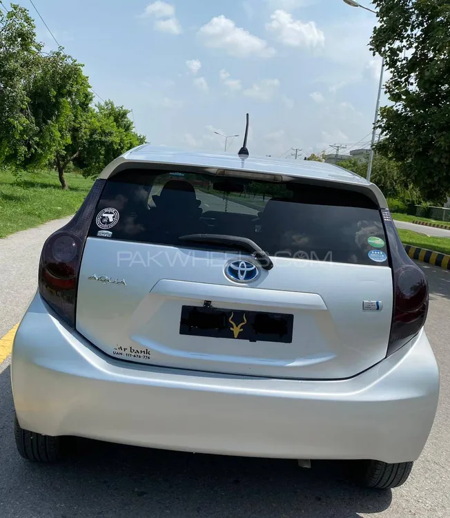 Toyota Aqua 2013 for Sale in Islamabad Image-1