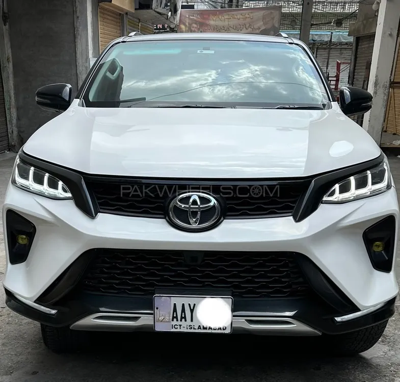 Toyota Fortuner 2019 for Sale in Sialkot Image-1