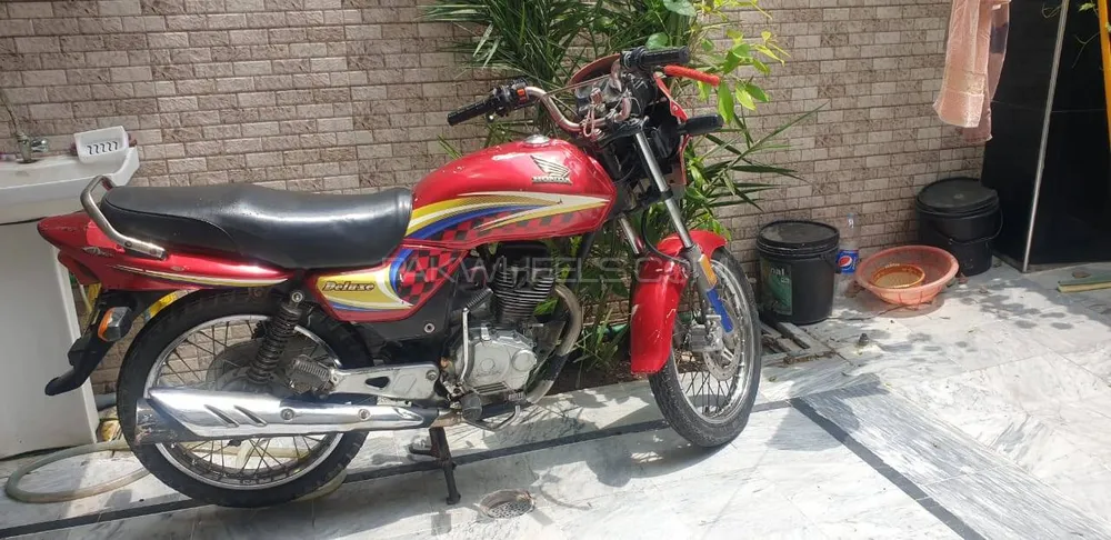 Honda Deluxe 2009 for Sale Image-1