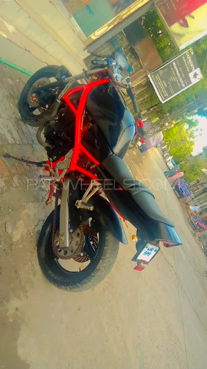 Suzuki Bandit 400VC 1997 for Sale Image-1
