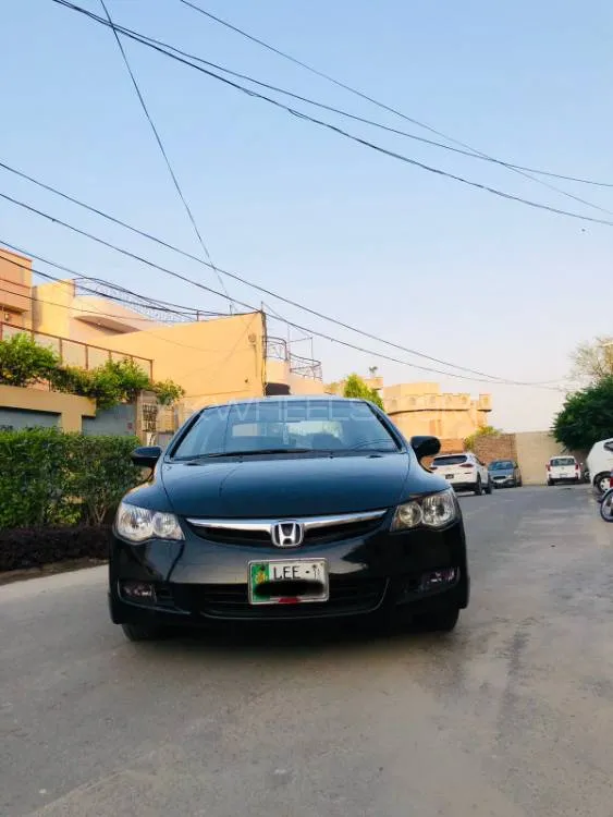 Honda Civic 2011 for Sale in Faisalabad Image-1