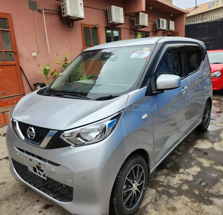 Nissan Dayz 2019 for Sale in Karachi Image-1