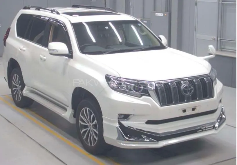 Toyota Prado 2018 for Sale in Karachi Image-1