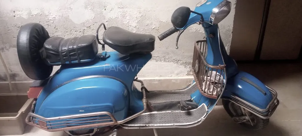 Vespa 150cc 1977 for Sale Image-1