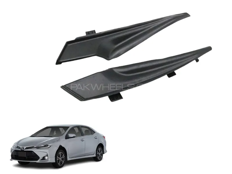 Toyota Corolla 2015-2023 Windscreen Wiper Corner Cover - LH Image-1
