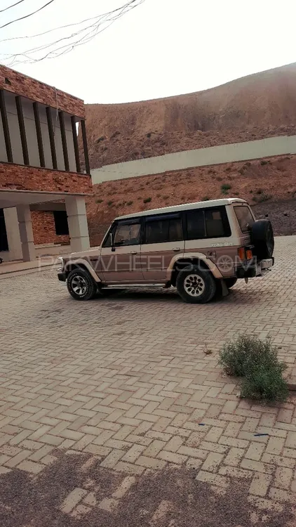 Mitsubishi Pajero 1990 for Sale in Quetta Image-1