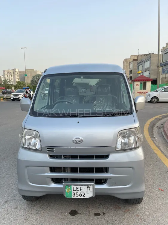 Daihatsu Hijet Cruise Turbo 2017 for sale in Lahore | PakWheels