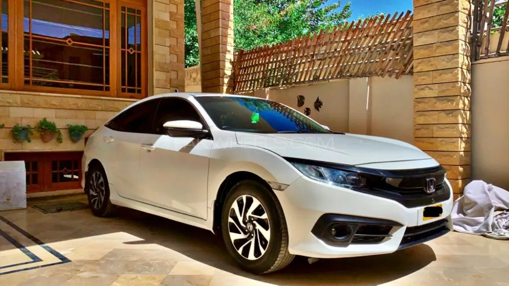 Honda Civic 2018 for Sale in Quetta Image-1