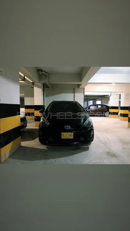 Toyota Aqua 2013 for Sale in Hyderabad Image-1