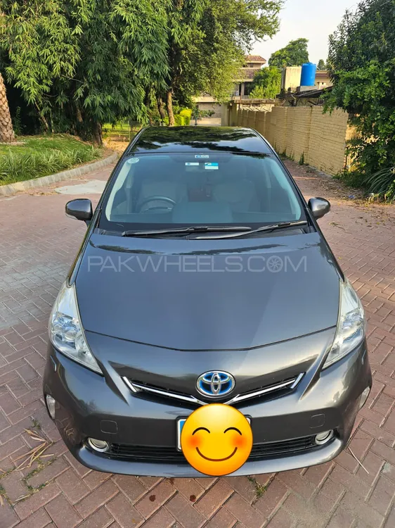 Toyota Prius 2012 for Sale in Islamabad Image-1