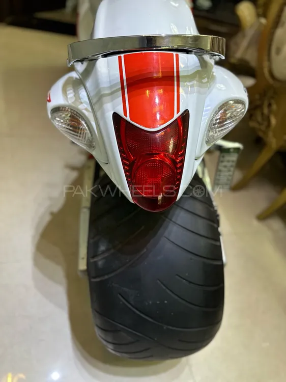 Used Suzuki Hayabusa 2012 Bike for sale in Lahore 481318 PakWheels