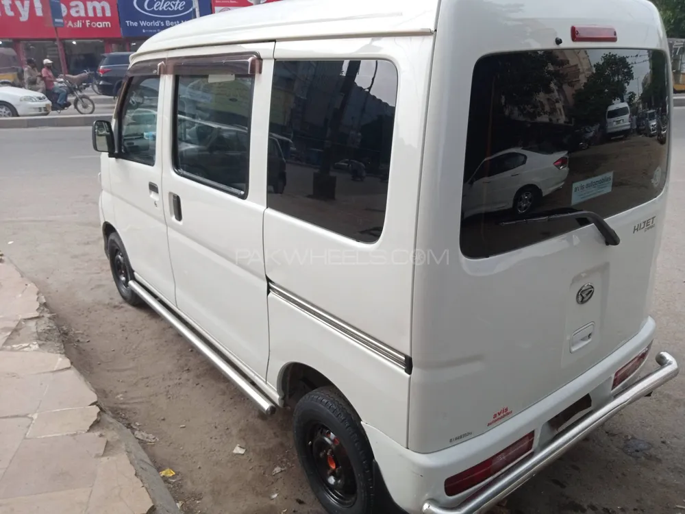 avis van for sale