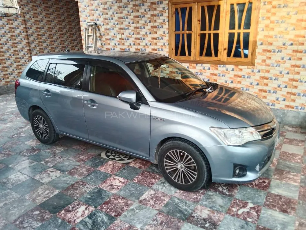 Toyota Corolla Fielder 2013 for Sale in Swabi Image-1