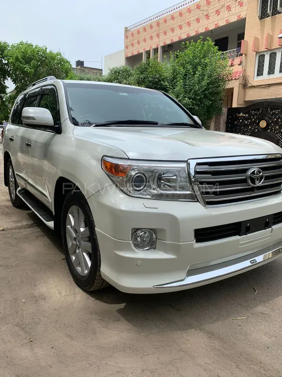 Toyota Land Cruiser 2013 for Sale in Lahore Image-1