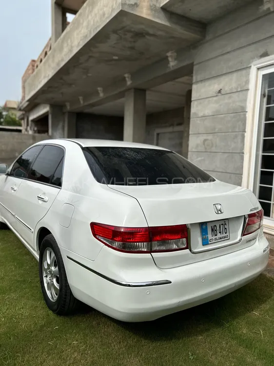 Honda Accord 2004 for Sale in Lahore Image-1