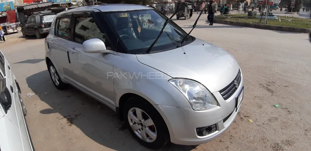 Suzuki Swift 2015 for Sale in Hyderabad Image-1