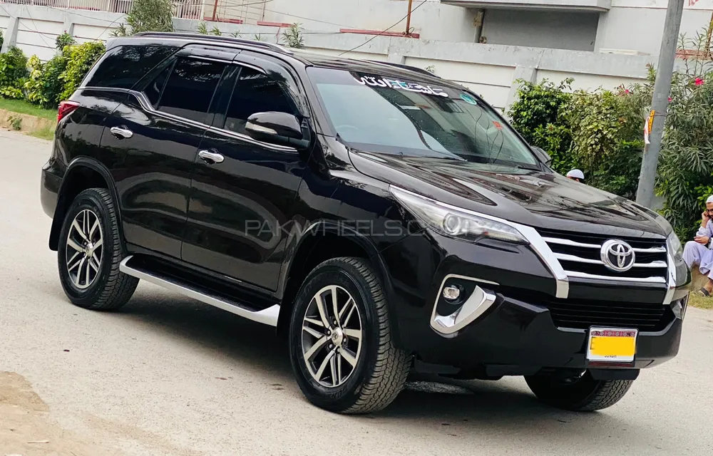 ٹویوٹا فورچیونر 2018 for Sale in کراچی Image-1