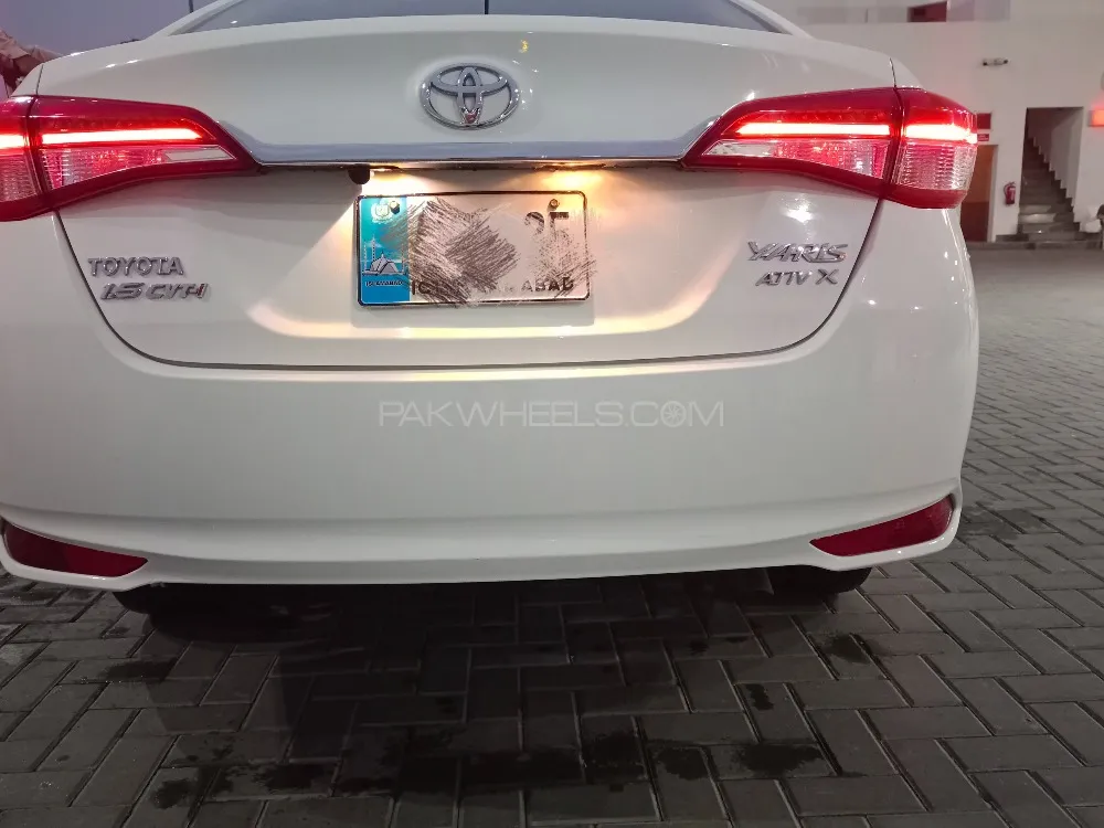 Toyota Yaris Sedan 2022 for Sale in Lahore Image-1