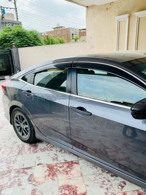 Honda Civic 2019 for Sale in Faisalabad Image-1