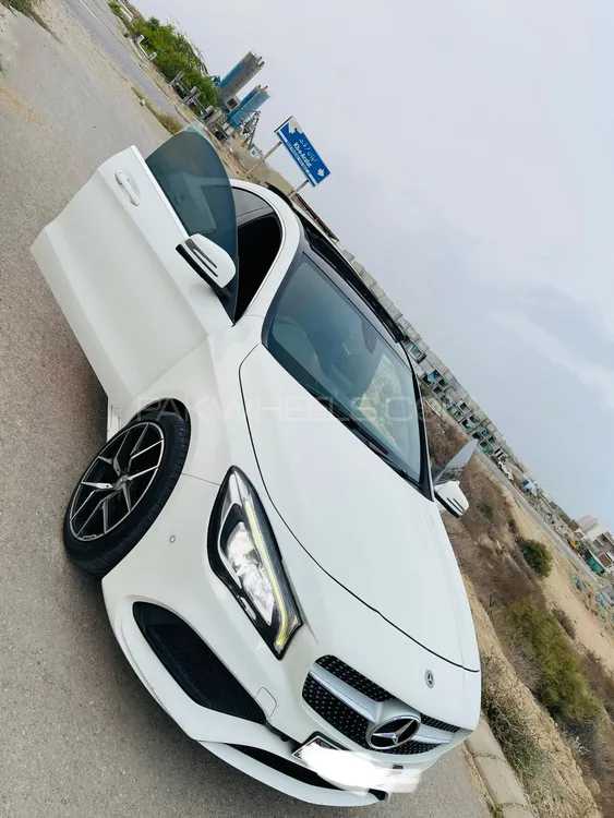 Mercedes Benz CLA Class 2018 for Sale in Karachi Image-1