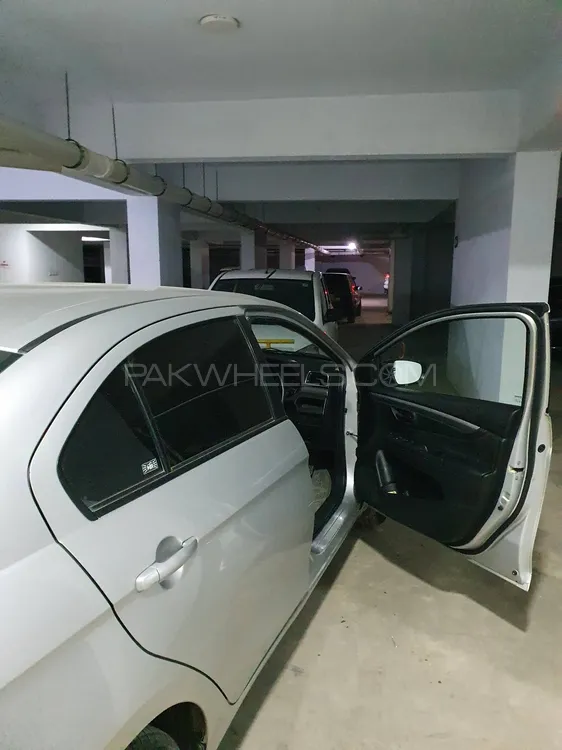 Suzuki Ciaz 2018 for Sale in Karachi Image-1