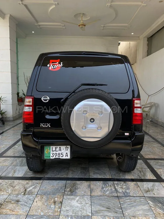 Nissan Kix 2012 for Sale in Kamra Image-1