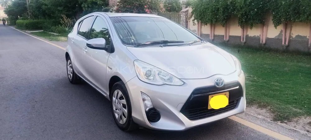 ٹویوٹا اکوا 2015 for Sale in بہاولپور Image-1