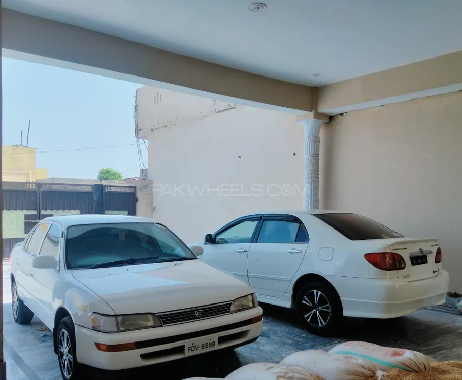 Toyota Corolla 1998 for Sale in Faisalabad Image-1