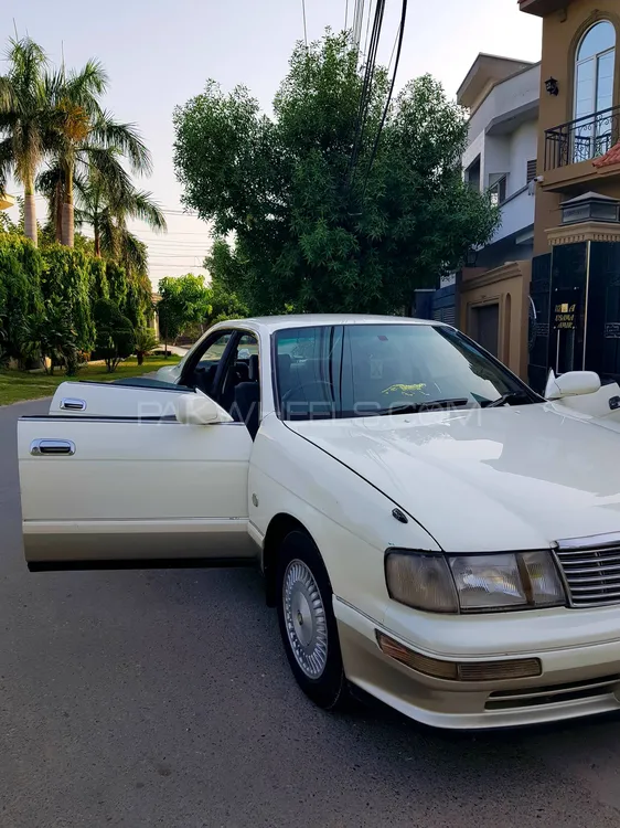 Toyota Crown 1995 for Sale in Lahore Image-1
