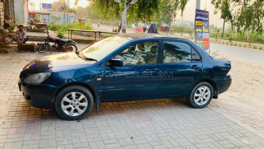 Mitsubishi Lancer 2006 for Sale in Sialkot Image-1