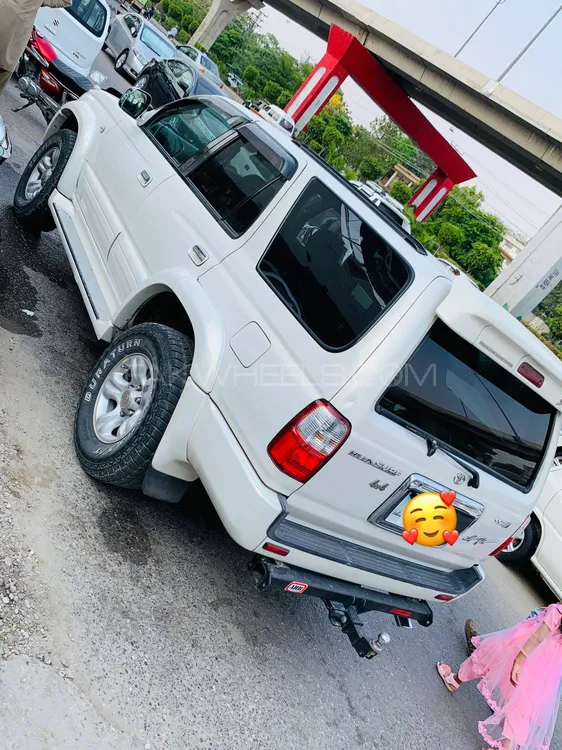 Toyota Surf 2001 for Sale in Islamabad Image-1