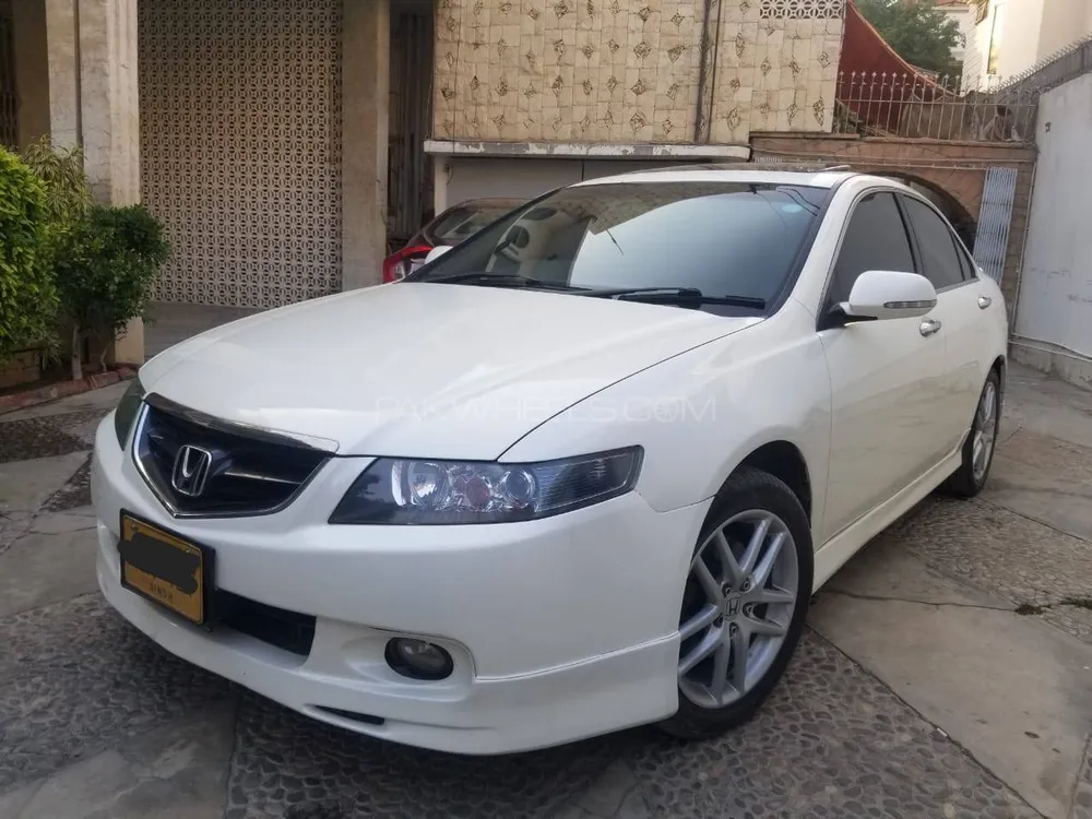 Honda Accord 2004 for Sale in Karachi Image-1