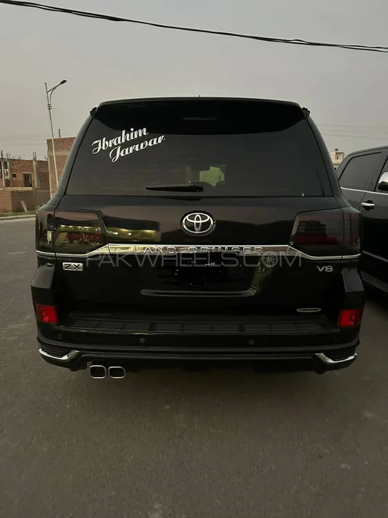 Toyota Land Cruiser 2012 for Sale in Multan Image-1
