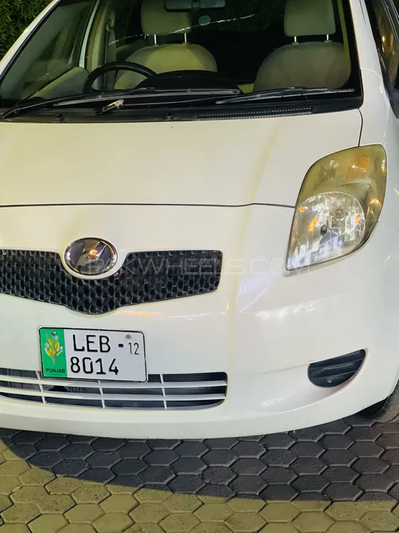 Toyota Vitz 2007 for Sale in Peshawar Image-1