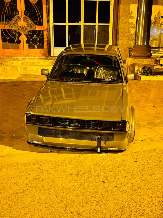 ٹویوٹا کرونا 1979 for Sale in لاہور Image-1