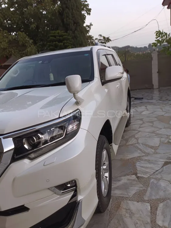 Toyota Land Cruiser 2018 for Sale in Mansehra Image-1