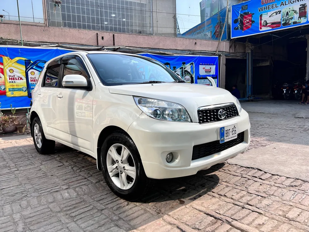 Toyota Rush 2010 for Sale in Peshawar Image-1
